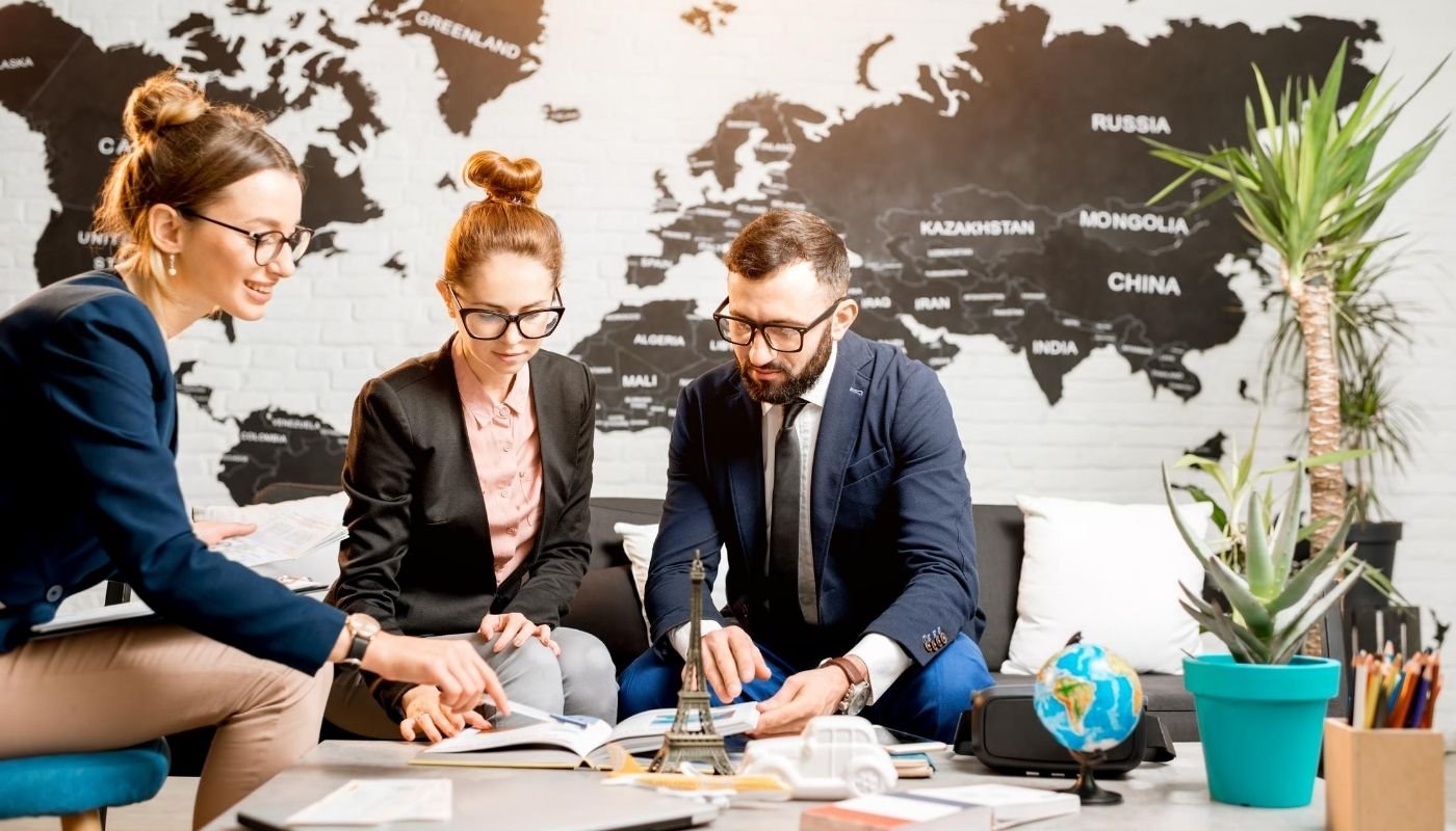 What-to-Look-For-Selecting-Insurance-Agency (1)